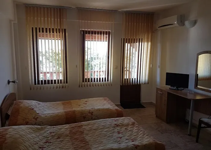 Sea View * نيسيبار